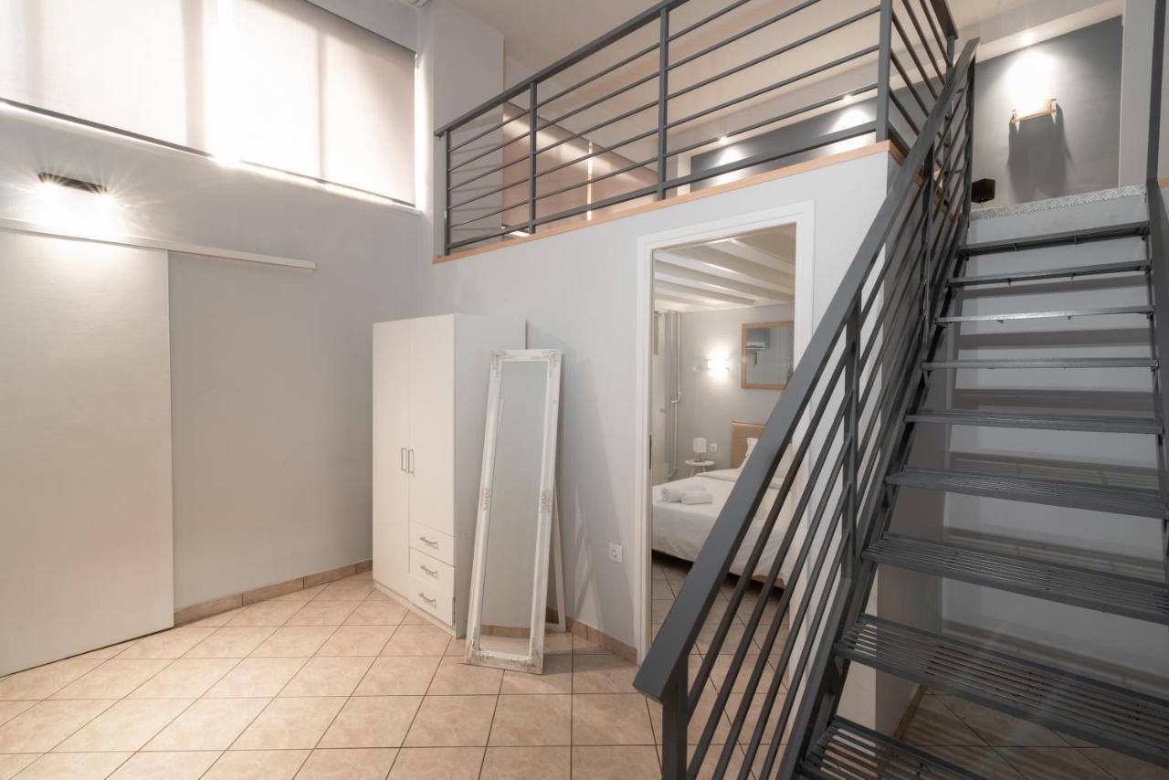 Spacious Apartment-600M From The Subway Athena Bagian luar foto